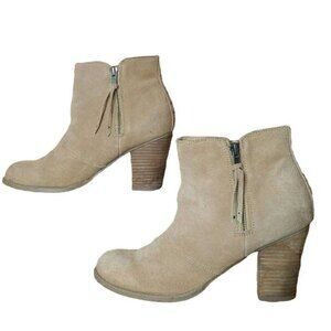 American Eagle Tan Suede Ankle Boots Size 8.5
